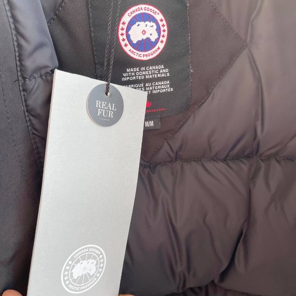 Canada Goose Chilliwack Bomber Jacket - Picture 11 of 16